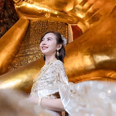 Thai Costume Photography at Wat Arun/Pho Temple: Bangkok 3