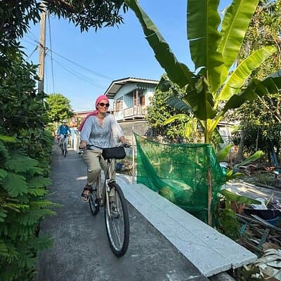 Bangkok Thonburi Backstreets and 3 Peaceful Temple Bike Tour 3