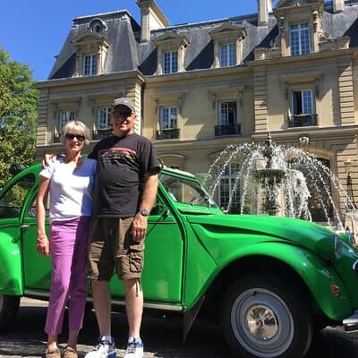 Discover Paris in a Classic French Car (2cv) 2