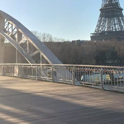 Paris World Fairs Walking Tour Top Sights Along the Seine River 4