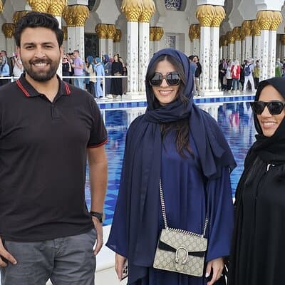 Dubai To Abu-Dhabi Tour:Grand Mosque, Emirates Palace & Corniche 5