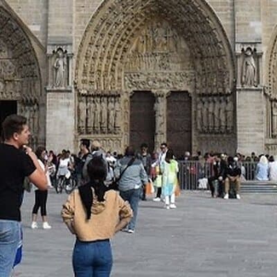 Private tourist guide in Paris! Book your official guide! 2