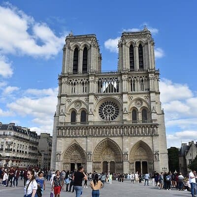 Private tourist guide in Paris! Book your official guide! 4