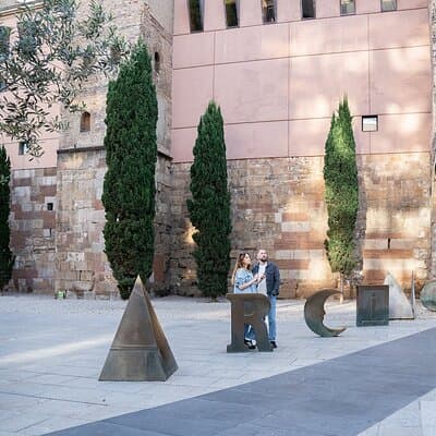 Barcelona Gothic Quarter Self-Guided Tour: Hidden Skull Route 2