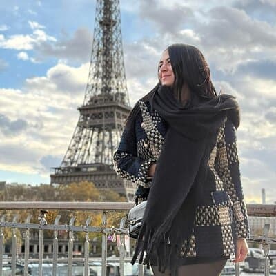 Paris Private Vehicle Tour in Spanish + Photos