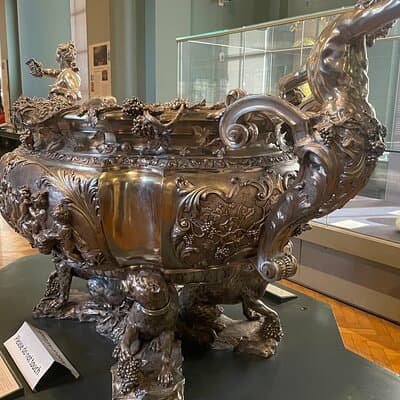 Victoria and Albert Museum 5
