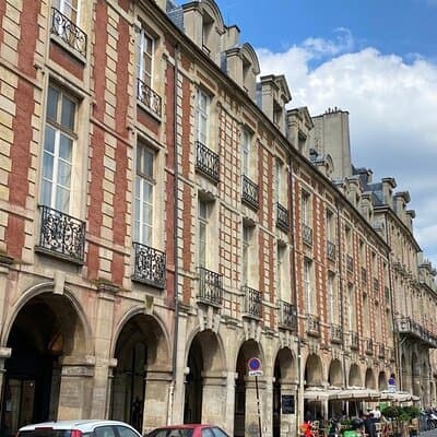 Marais Treasure Hunt & Discovery — Self-guided Paris Game 5