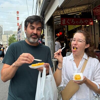 Tokyo: Private Tsukiji Fish Market Tour with 3 Food Stops 4