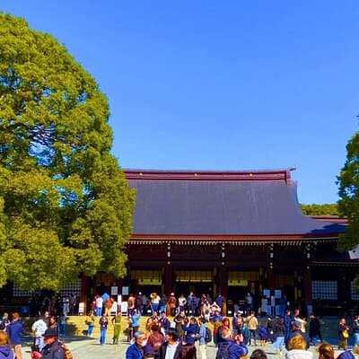 Harajuku Highlights: Where Tradition Meets Tokyo Pop 4