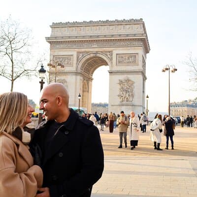 Full Day Private Tour of Paris in a Van with photoshoot included 4