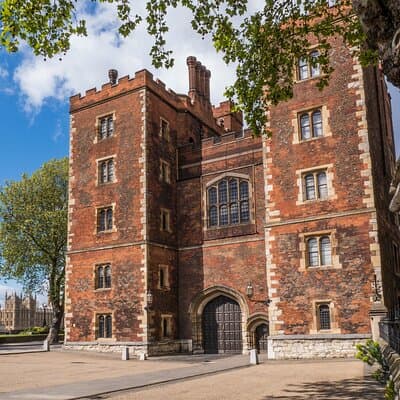Thomas Cromwell’s Wolf Hall Tudor London Walking Tour 2