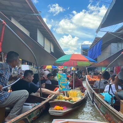 Bangkok: Damnoen Saduak and Maeklong Railway Market Japanese tour 4