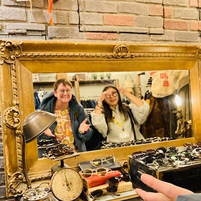 Tokyo Private Vintage Shopping Tour in a Town of youth culture 2