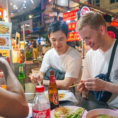 Bangkok Michelin Foodie Tour in Chinatown with 15+ tastings 4