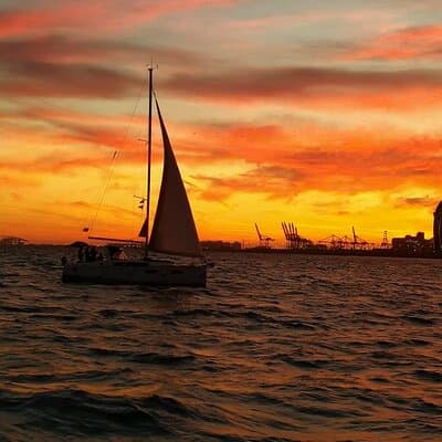 Barcelona Sunset Private Sailing & Live Spanish Guitar & open Bar 3