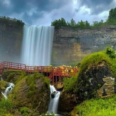 Niagara Bliss Tour With Maid of Mist, Cave of Winds & More (USA)