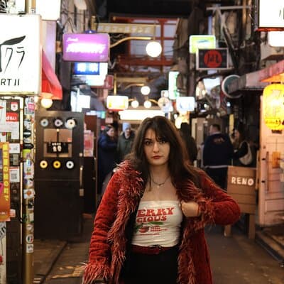 Tokyo Izakaya crawl (A tour of 2 izakayas, 1 bar, and a shrine) 2