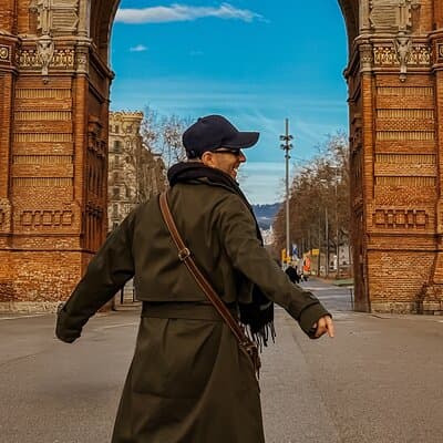 Barcelona Photo Walking Tour Instagrammable Portraits 5