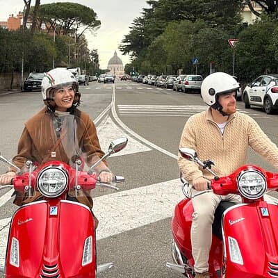 Explore Rome By Vespa 4