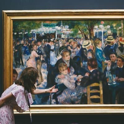 Louvre and Musee d Orsay Exclusive Museum Tour Entry Included