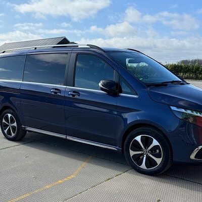 Amsterdam: Private Tour to Keukenhof and Flower-Farm with Ticket 4