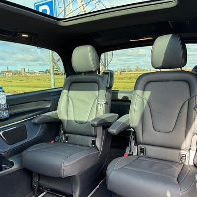 Amsterdam: Private Tour to Keukenhof and Flower-Farm with Ticket 2