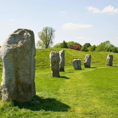 Expert Archaeologist - Private Stonehenge, Bath and Avebury Tour 4