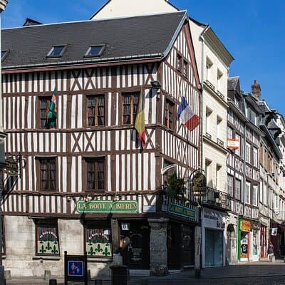 Normandy Day Trip: Rouen , Etretat , Deauville from Paris 4