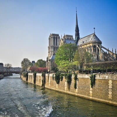 Notre Dame and Latin Quarter An Outside Stroll Through Paris 4
