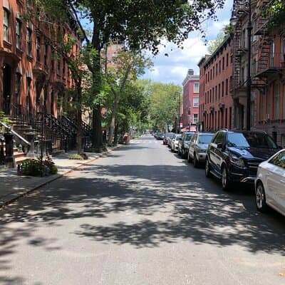 Friends' Locations Tour 5
