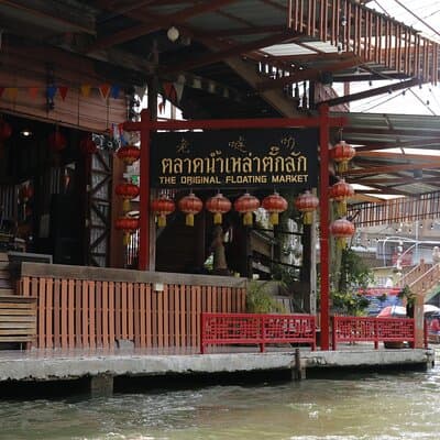 Day Trip to Bangkok Floating Market & Maeklong Railway 5