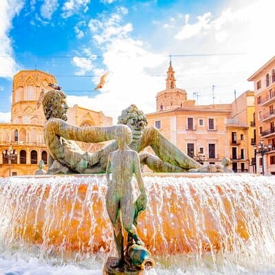 Private transfer from Barcelona to Valencia with local English speaking driver 3