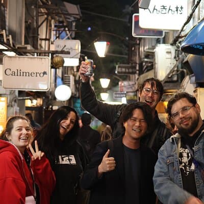 Tokyo Izakaya crawl (A tour of 2 izakayas, 1 bar, and a shrine)