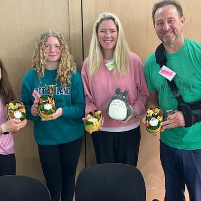 Making a bento box with cute character look in Japan 2