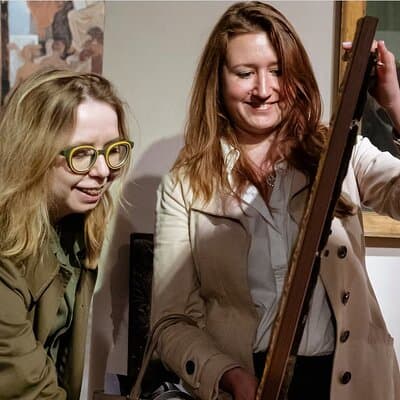 Discover Hidden World of Parisian Auctions — By the Opéra Garnier 2