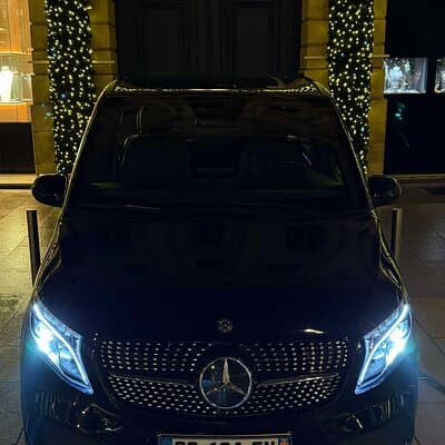 Private Transfer charles de Gaulle Airport, PARIS up to 7 people 2