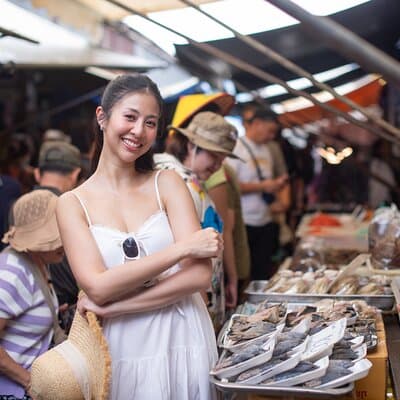 Damnoen Saduak Floating Market Tour with Train & Michelin +Pickup 3