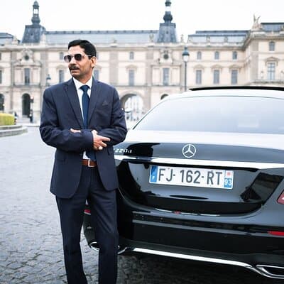 Paris: Private VIP Airport Transfers