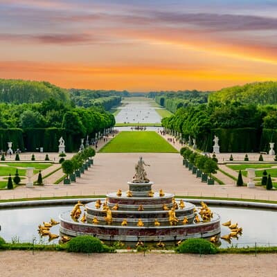 Versailles Small Group Guided Tour by Minibus from Paris 2