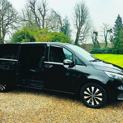 CDG Euro Disney Private Shuttle Transfer 3