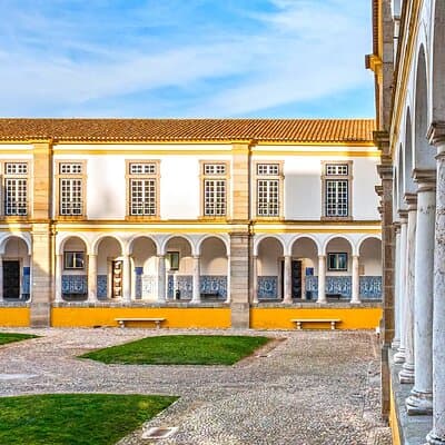 Évora Private Tour - Cork Factory Visit & Wine Tasting Included 4
