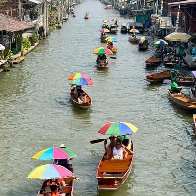Bangkok: Floating Market & Train Market with Train/Boat ride 5