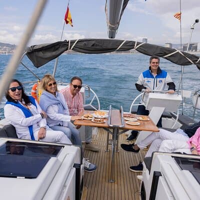 Sailing Experience in an Exclusive Sailboat in Barcelona 4