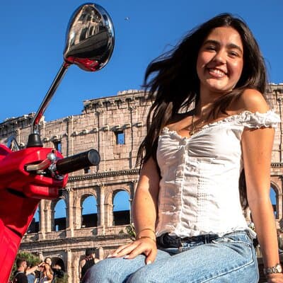 Rome Vespa Round with Photo in Eternal city 4