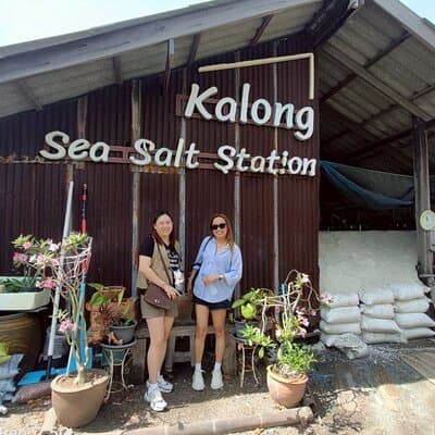 Maeklong Railway and Damnoen Saduak Floating Market Guide Tour 5