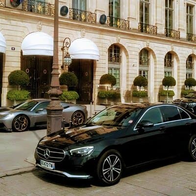 Private tour of the essentials of Paris with driver 5