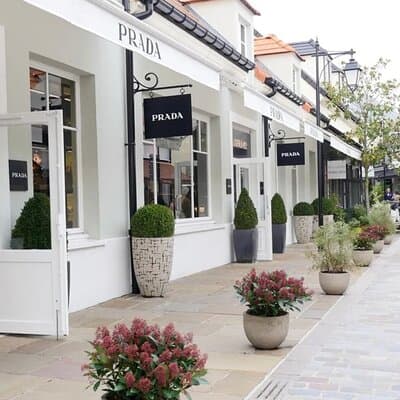 Private Tour to La Vallée Village 2