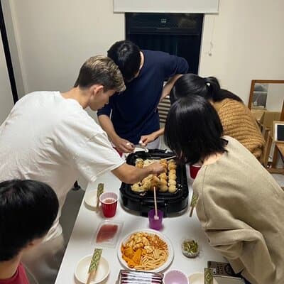 Homemade Ramen and Gyoza Cooking Class 4