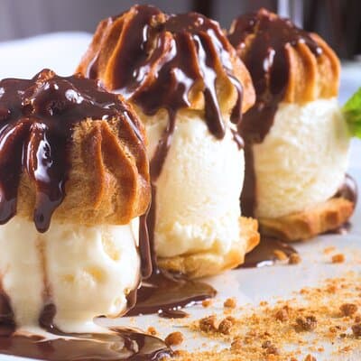 Profiteroles and Choux Pastry Making Class in Central Paris 2