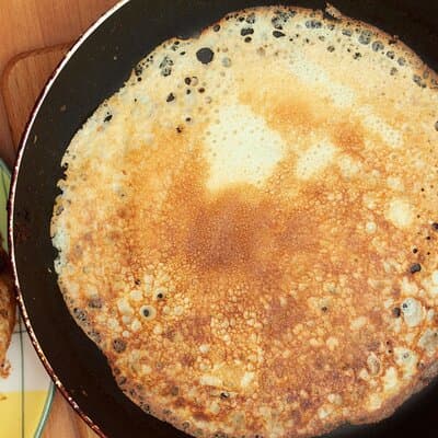 French Crêpe Making Class in Central Paris (Includes Cider) 5